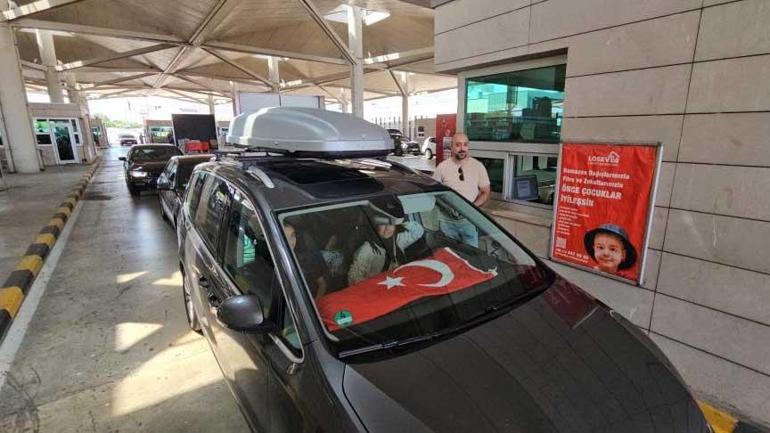 gurbetciler isyan etti 100 euro rusvet skandali ya karakolda bekleyeceksin ya da para vereceksin