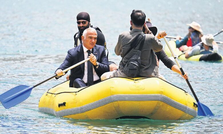 ‘Hakkari artık terörle değil, turizmle anılıyor’ 1 hakkari artik terorle degil turizmle aniliyor AuUBqjjA