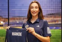 hande baladinin fenerbahce formasina acik artirmada kiymet bicilemiyor 2r3IrKZb