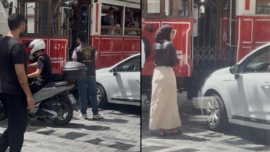 istiklalde fren yerine gaza basan sofor tramvaya carpti A38Gg62K