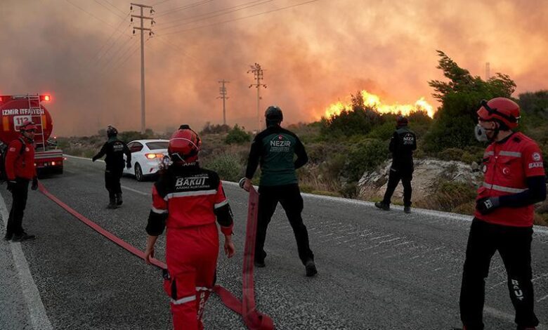 İzmir Valisi Elban'dan Çeşme yangınına ait açıklama 1 izmir valisi elbandan cesme yanginina ait aciklama V1gys8zF