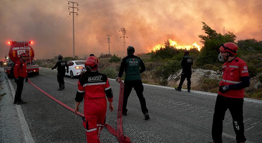 İzmir Valisi Elban’dan Çeşme yangınına ait açıklama
