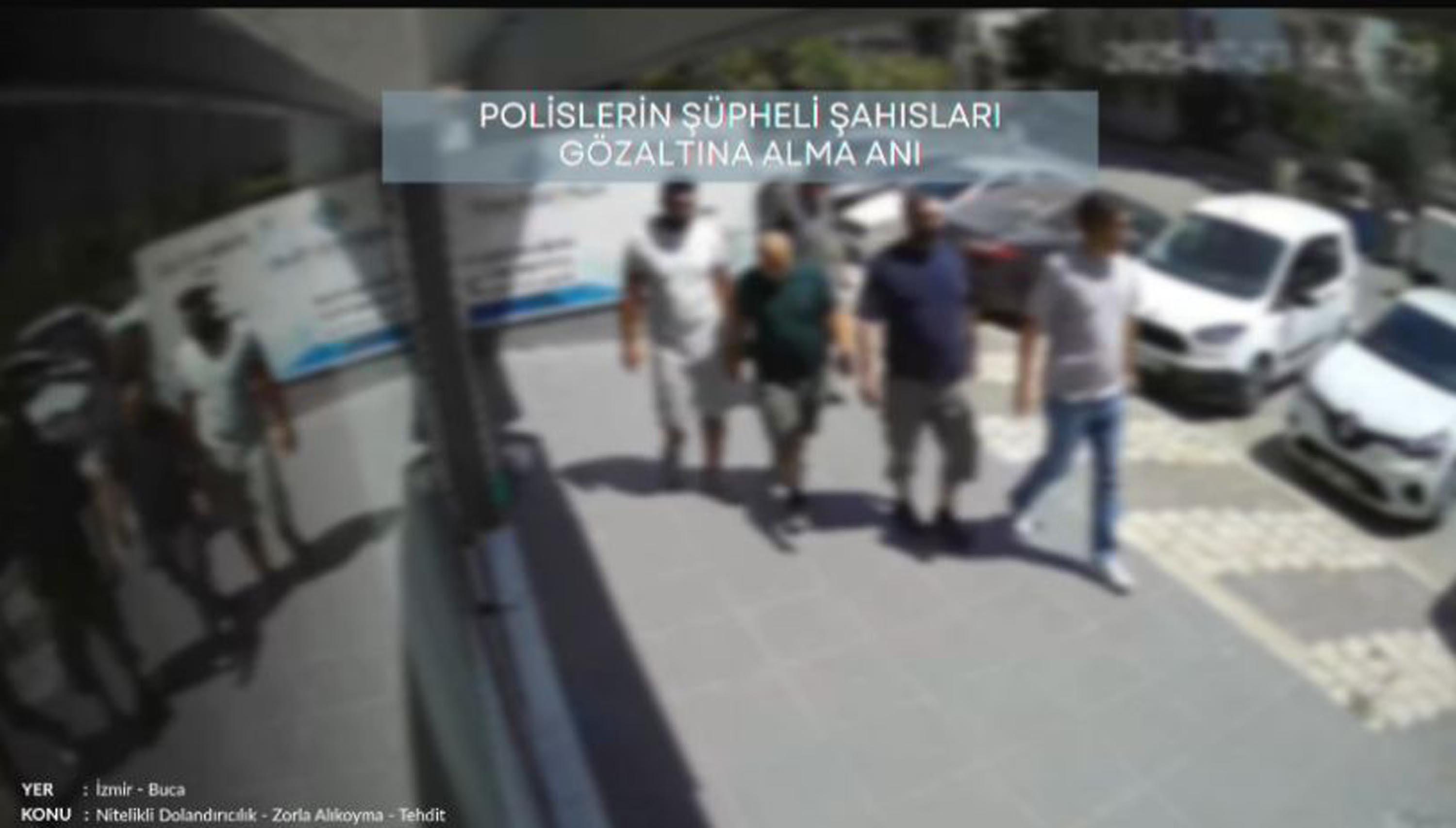 İzmir’deki sahtecilik olayında mağdurlar da dolandırıcılar da mahpusa girdi 3 izmirdeki sahtecilik olayinda magdurlar da dolandiricilar da mahpusa girdi 1 7vaA4inP