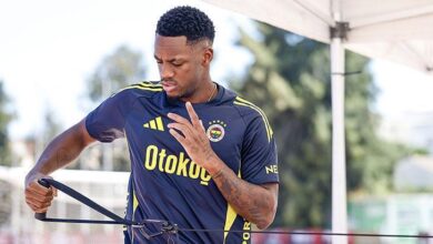 jhon duran fenerbahcede birinci idmanina cikti Q4FjnHST