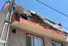 k githanede faciadan donuldu 3 katli binanin balkonu coktu p2GHO3Dv