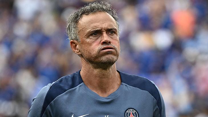 Luis Enrique'den arbededen sonra şok açıklama! 'Ben aptalım' 1 luis enriqueden arbededen sonra sok aciklama ben aptalim erBm899f