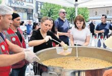 manisa merhum liderini unutmadi 8yAj9Tkl