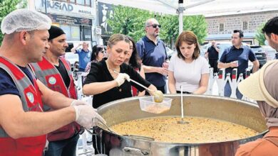 manisa merhum liderini unutmadi 8yAj9Tkl