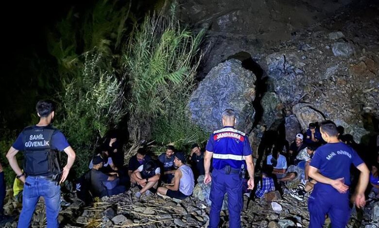 marmariste 22 kacak gocmen yakalandi 9Rvm1dny