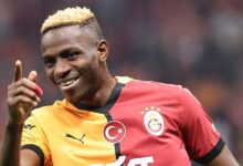osimhenin yeni kadrosunu canli yayinda duyurdular italyan basinindan olay arguman neredeyse kesin dMOEdJp3