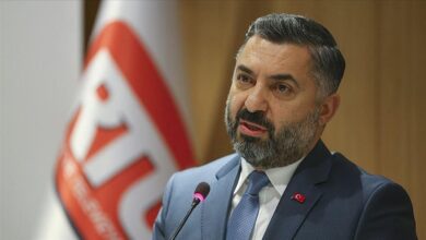 rtuk baskani sahinden turkiye musluman bir ulke degildir kelamlarina reaksiyon acik bir hakaret D35A1F49
