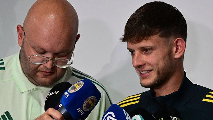 sebastian szymanski herkes en guzelini ortaya koymaya calisiyor f545DMtC