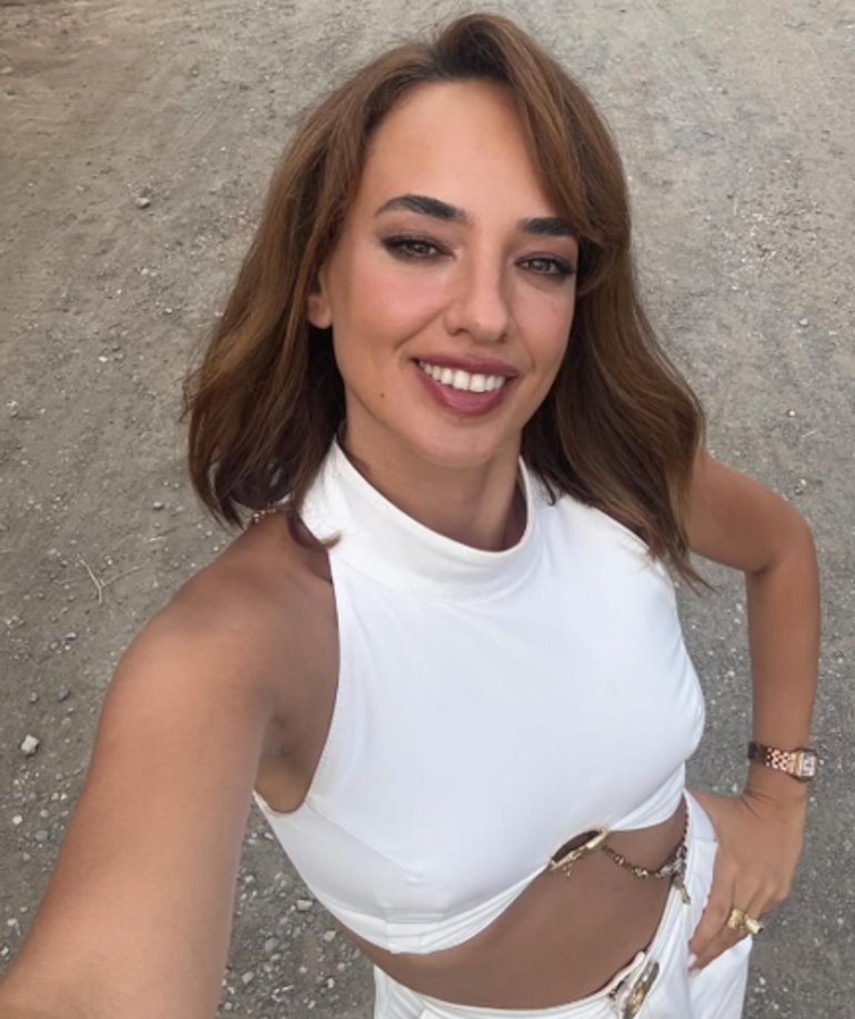 Seda Bakan'dan yaz ve set pozları! 3 seda bakandan yaz ve set pozlari 1 4swl9M6N