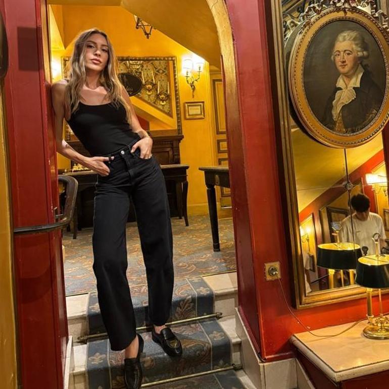 Sinem Kobal'dan yeni pozlar! Paris'ten peş peşe paylaştı 3 sinem kobaldan yeni pozlar paristen pes pese paylasti 1 TjUyC85j