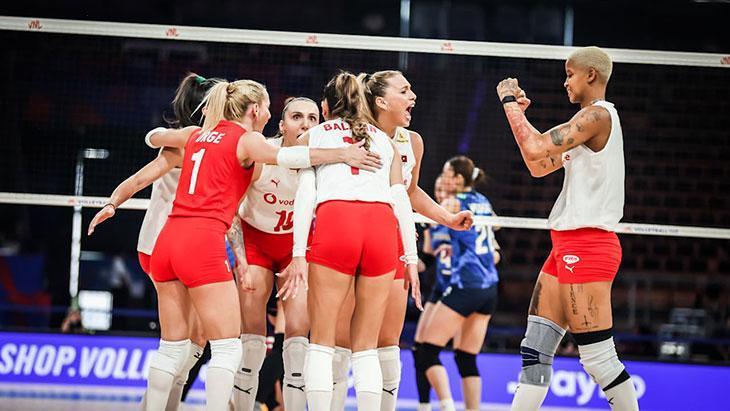 SON DAKİKA | Filenin Sultanları çeyrek finalde veda etti! Maçta başhakemden skandal yanılgı 1 son dakika filenin sultanlari ceyrek finalde veda etti macta bashakemden skandal yanilgi LEQTZY75