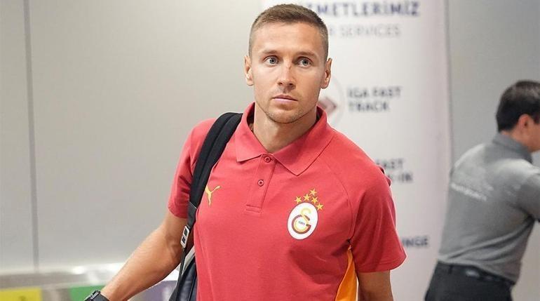 son dakika galatasarayli oyuncunun transferi suya dustu nedeni belirli oldu 4 5MO2AZJA