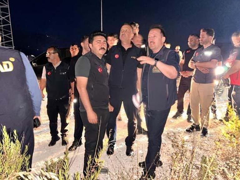 Suriye hududunda orman yangınına müdahale sürüyor! Gruplar tayakkuzda 3 suriye hududunda orman yanginina mudahale suruyor gruplar tayakkuzda 1