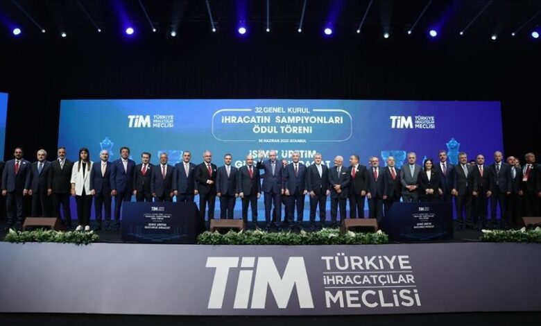 TİM İhracatın Şampiyonları Ödül Merasimi gerçekleştirildi 1 tim ihracatin sampiyonlari odul merasimi gerceklestirildi QsZvf8Fl