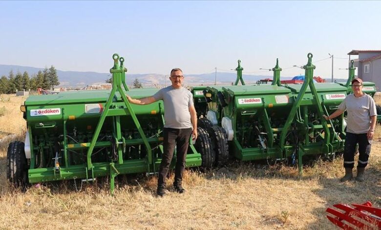 TKDK takviyesiyle köye kazandırdıkları tarım aletleriyle iktisada katkı sağlayacaklar 1 tkdk takviyesiyle koye kazandirdiklari tarim aletleriyle iktisada katki saglayacaklar zzbHaRNf