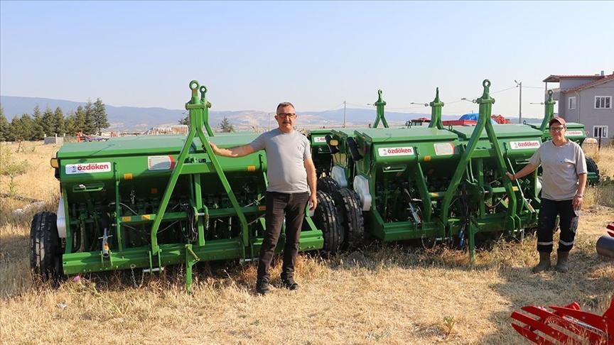 TKDK takviyesiyle köye kazandırdıkları tarım aletleriyle iktisada katkı sağlayacaklar