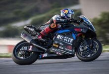 toprak razgatlioglu ingilterede superpole yarisini da kazandi NJR8evSr