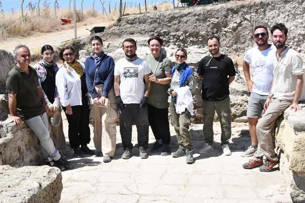 Trakya'da toprak altındaki hazine: Dörtte biri kazıldı, çok büyük bir antik kent 18 trakyada toprak altindaki hazine dortte biri kazildi cok buyuk bir antik kent 16 CUaK3uMG