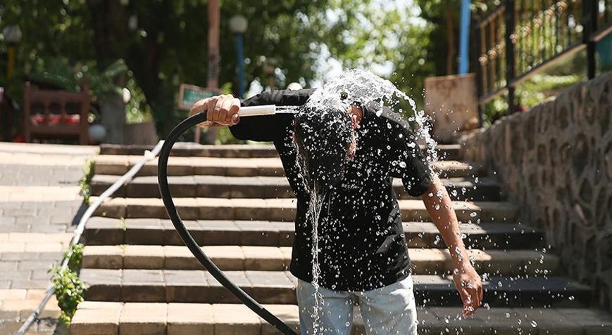 Tüm vakitlerin sıcaklık rekoru kırıldı! 50,5 dereceyi gördü
