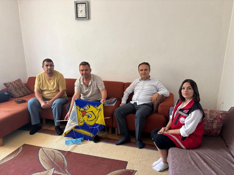 ucurtma yaparken babasinin parmaklari parcalanmisti yusufa kaymakamdan ucurtma armagani 1 SUOgPLpr