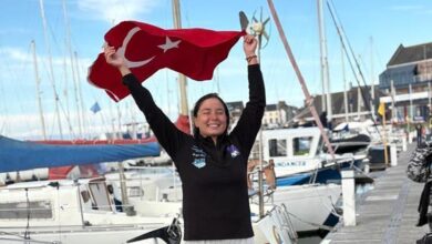 ulusal yuzucu bengisu avci kuzey kanalini gecti hhyqAPVq