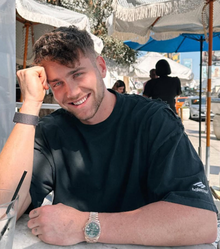Ünlü müzikçi Sia kendinden 21 yaş küçük sevgilisiyle yakalandı! 2 unlu muzikci sia kendinden 21 yas kucuk sevgilisiyle yakalandi 0 cJiOkW8F