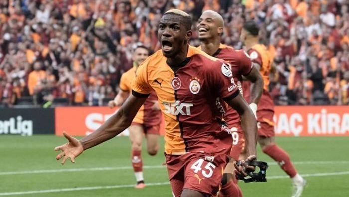 Victor Osimhen İngilizleri çıldırttı! 'Galatasaray ile yarışamadılar' 1 victor osimhen ingilizleri cildirtti galatasaray ile yarisamadilar Cna3mrsZ
