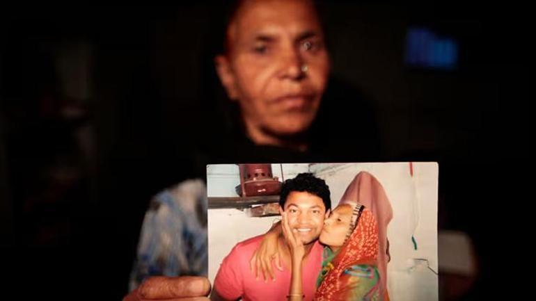Yanlış trene bindi, ailesini kaybetti! 25 yıllık arayış: Google Earth'e bakıp buldu 4 yanlis trene bindi ailesini kaybetti 25 yillik arayis google earthe bakip buldu 2 At35aPI4