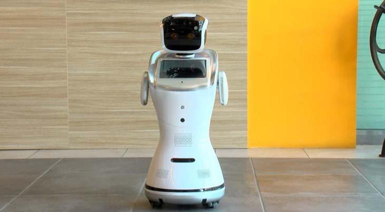 Yapay zeka eğitimi veren Türkiye'de birinci ve tek okul! Demirören Medya ve Teknoloji MTAL'de robotla tanıtım 13 yapay zeka egitimi veren turkiyede birinci ve tek okul demiroren medya ve teknoloji mtalde 6BzpiuBJ