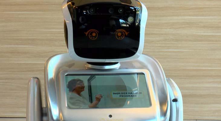 Yapay zeka eğitimi veren Türkiye'de birinci ve tek okul! Demirören Medya ve Teknoloji MTAL'de robotla tanıtım 7 yapay zeka egitimi veren turkiyede birinci ve tek okul demiroren medya ve teknoloji mtalde