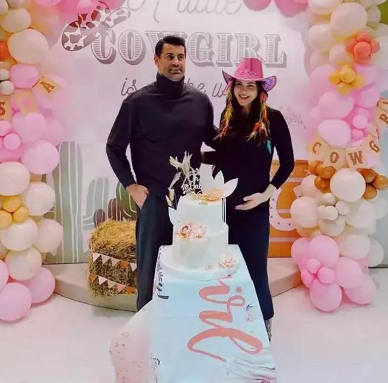 Zeynep Sever Demirel küçüklük halini paylaşarak uyardı! 'Babasına benziyor diyeni engellerim' 2 zeynep sever demirel kucukluk halini paylasarak uyardi babasina benziyor diyeni engellerim 0 pk7mBwWD