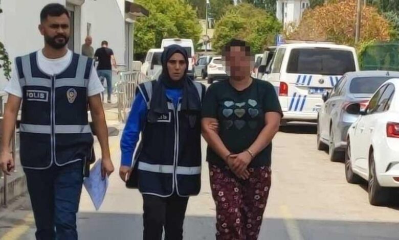 10 yaşındaki kızını bıçakla kovalayan annenin tabiri ortaya çıktı 1 10 yasindaki kizini bicakla kovalayan annenin tabiri ortaya cikti e4gwweGc