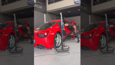 17 milyonluk ferrariyle kaza yapti kisa muddet evvel yaptigi paylasim gundem oldu TGFZXdvA