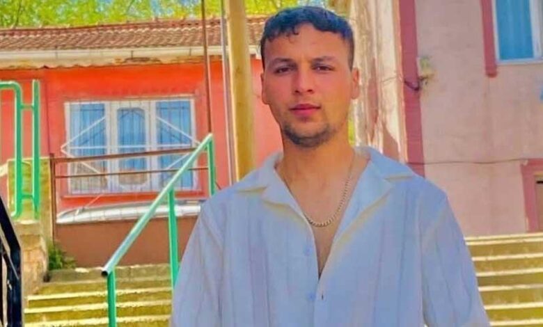 19 yasindaki genc kuzeni tarafindan olduruldu lQhdNumt