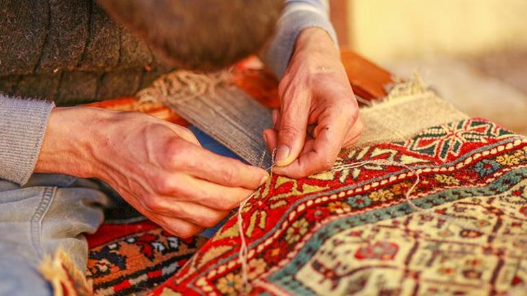 2 bin 500 yil buzda saklanan turk halisi dikkat ceken geyik ayrintisi hicbiri tesaduf zFlNAphA