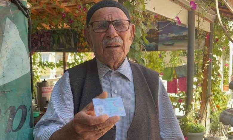 94 yillik hayatinin sirrini acikladi en degerli yemekleri yedim 7Bufd4bA