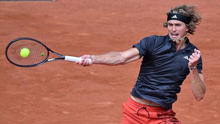ABD Açık'ta Gauff ve Zverev ismini 2. tipe yazdırdı 1 abd acikta gauff ve zverev ismini 2 tipe yazdirdi lqqmlTh8