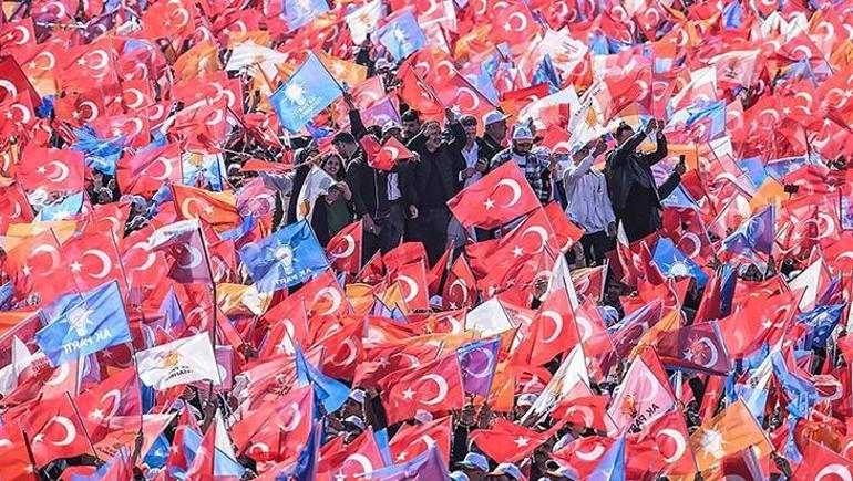 ak parti 24 yasinda hayati yazici milletin talepleriyle dogduk 1 E8WEt2gh