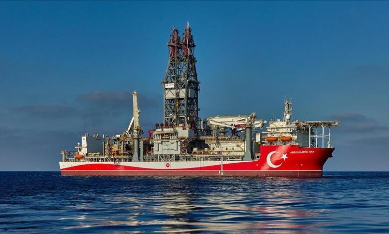 Akdeniz'de 3, Karadeniz'de 6 sondaj! Bakan Bayraktar, 'Hedefimiz belli' diyerek açıkladı 1 akdenizde 3 karadenizde 6 sondaj bakan bayraktar hedefimiz belli diyerek acikladi 6inKQqXA