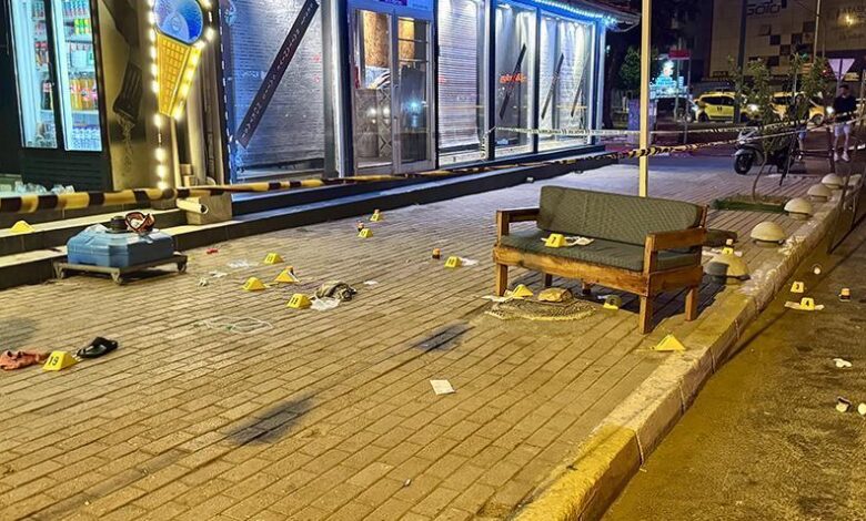 Antalya'da pastanede arbede çıktı! 2 kişiyi öldürüp intihar etti 1 antalyada pastanede arbede cikti 2 kisiyi oldurup intihar etti GJPQcQeN