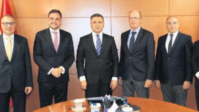 arac muayenede yeni periyot icin ilk imza q81pRDwy
