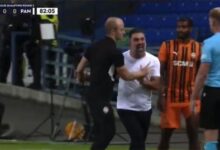 arda turan saha kenarinda cilgina dondu hN5eOCfl