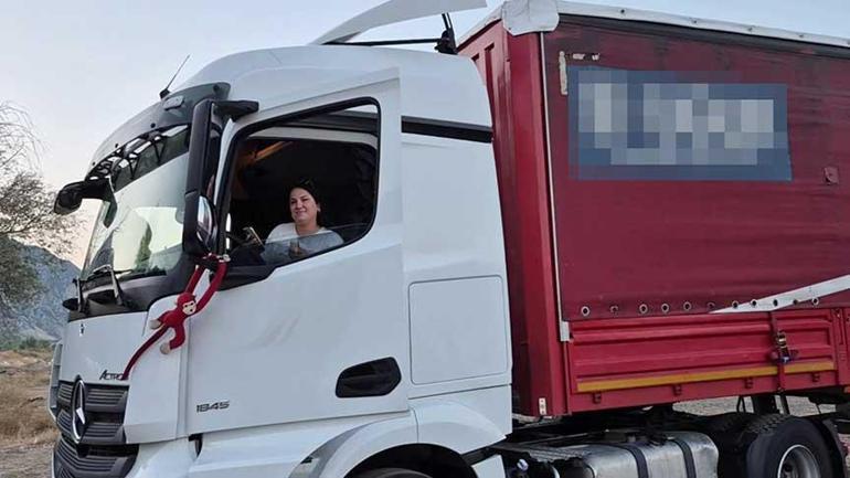 Babası ve ağabeyinden etkilendi, TIR sürücüsü oldu! 'Türkiye'nin her yerine gidiyorum' 2 babasi ve agabeyinden etkilendi tir surucusu oldu turkiyenin her yerine gidiyorum 0 QkRLCVaL