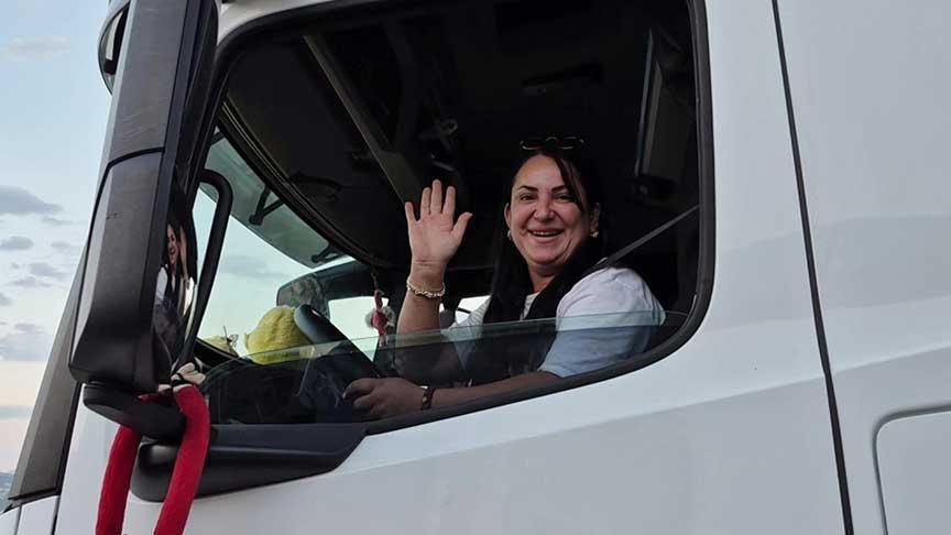Babası ve ağabeyinden etkilendi, TIR sürücüsü oldu! ‘Türkiye’nin her yerine gidiyorum’