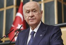 bahceliden ak partinin 24uncu kurulus yil donumu aktifligi icin 1071 kirmizi gul ubOrRhIF