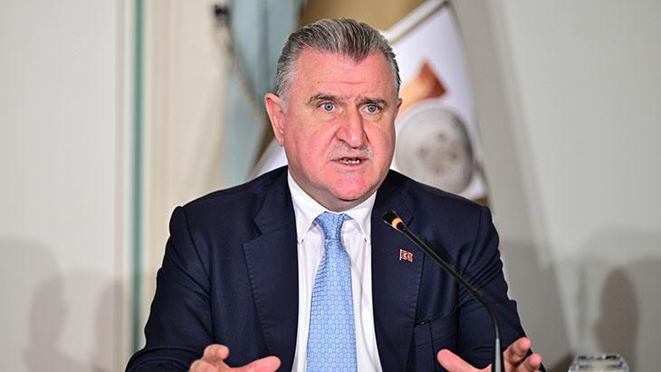 bakan bak malazgirt zaferini 9 yildir coskuyla kutluyoruz QFs67OUT